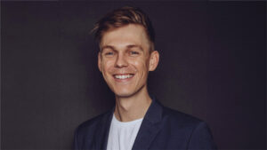 Caspar Lee
